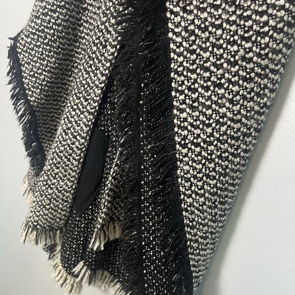 Chico's Jayne Fringe Wool Blend Ruana One Size OS Black White Wrap Pocket Boho - Picture 15 of 16